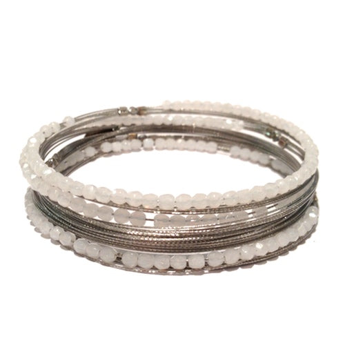 Chic Boho Style Bracelet 3014: White Opal / Silver