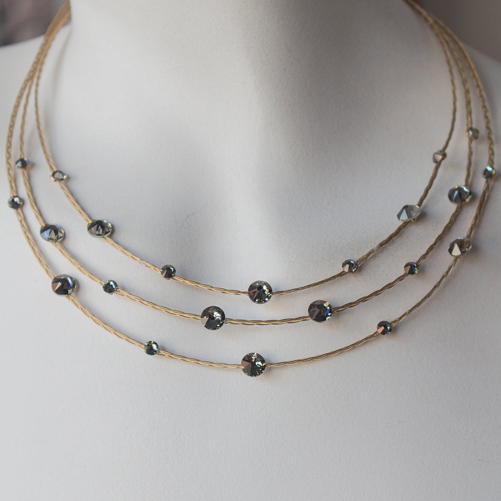 Enchanting Women's Necklace 8389: Black Diamond/ Gold